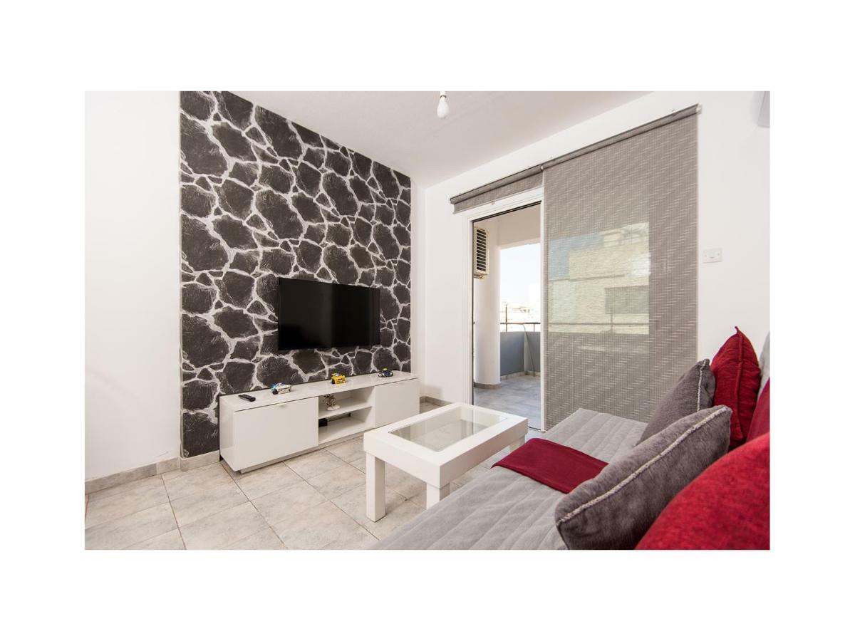 Holiday Apartment Ларнака Экстерьер фото