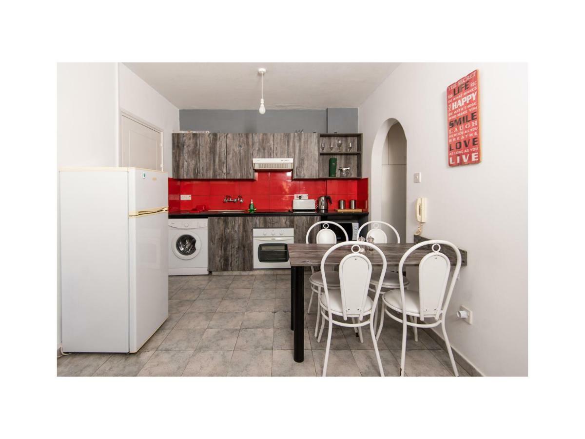 Holiday Apartment Ларнака Экстерьер фото